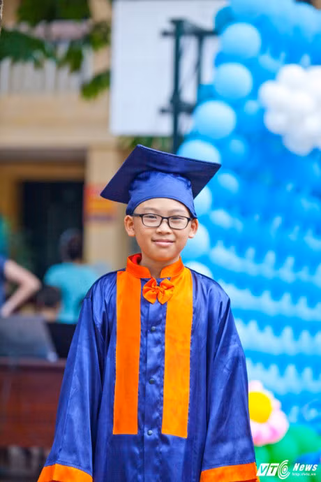 Le be giang ngap tran cam xuc cua hoc sinh Ha thanh - Anh 6