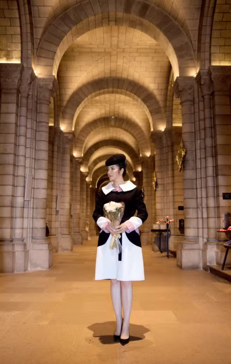 Ly Nha Ky dat hoa tuong niem Cong nuong Grace Kelly - Anh 7