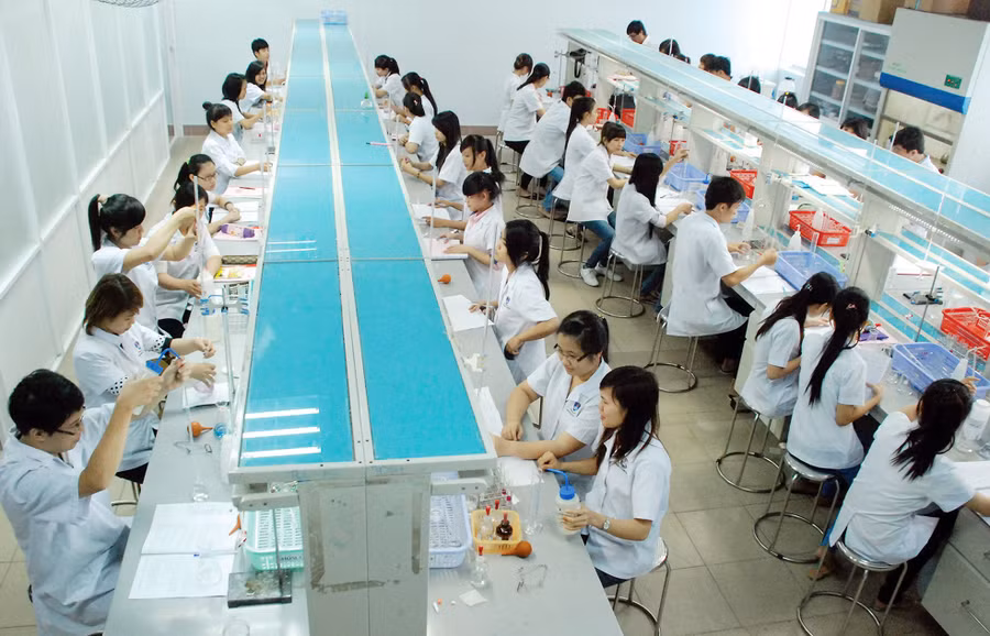 Chia sẻ tài nguyên nghiên cứu và nguồn tư liệu mở là một trong những yêu cầu để các trường đại học cùng chung tay xây dựng xã hội học tập. Ảnh: INT