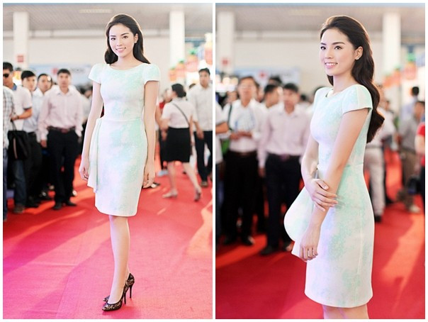 Hoa hậu Kỳ Duyên hướng đến phong cách thanh lịch, nền nã khi dự sự kiện tuần qua. Bộ cánh gam xanh pastel ngọt ngào giúp người đẹp gốc Nam Định nổi bật một cách tinh tế và duyên dáng tại triển lãm ở Hà Nội. Thủy Top, Đông Nhi dẫn đầu nhóm sao mặc đẹp trong tuần