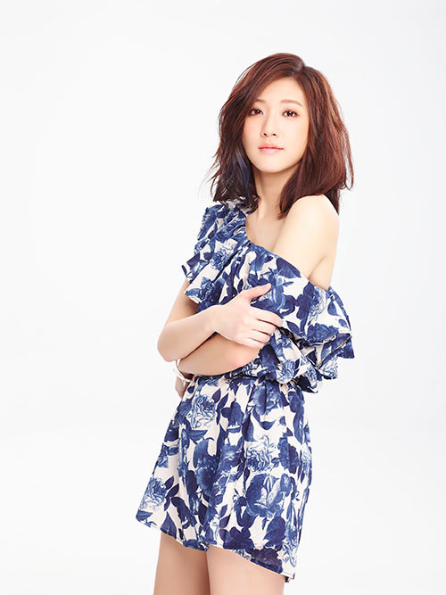 Lâm Dật Hân - Từ thiên thần âm nhạc đến nữ hoàng giải trí Đài Loan ảnh 2 Lâm Dật Hân - Từ thiên thần âm nhạc đến nữ hoàng giải trí Đài Loan - 2