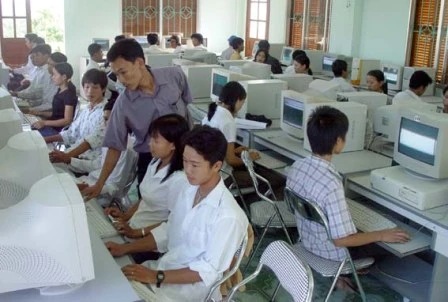 Kinh nghiệm phát hiện, bồi dưỡng học sinh giỏi Tin học