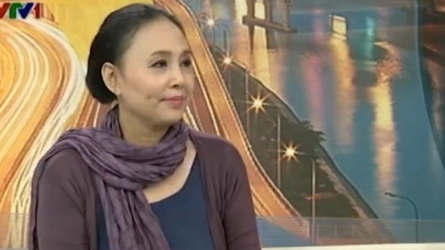 NSƯT Ngọc Thu trong chương trình Cuộc sống thường ngày.