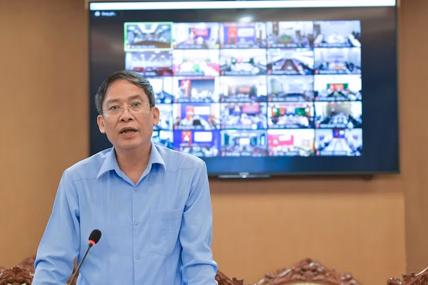 TS Vũ Minh Đức, Cục trưởng Cục Nhà giáo và Cán bộ quản lý giáo dục (Bộ GD&amp;ĐT) phát biểu tại hội nghị.