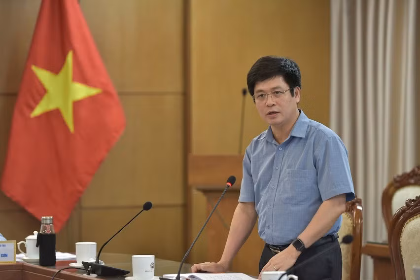 Ông Nguyễn Xuân Thành, Vụ trưởng Vụ Giáo dục Trung học (Bộ GD&amp;ĐT) phát biểu tại hội nghị.