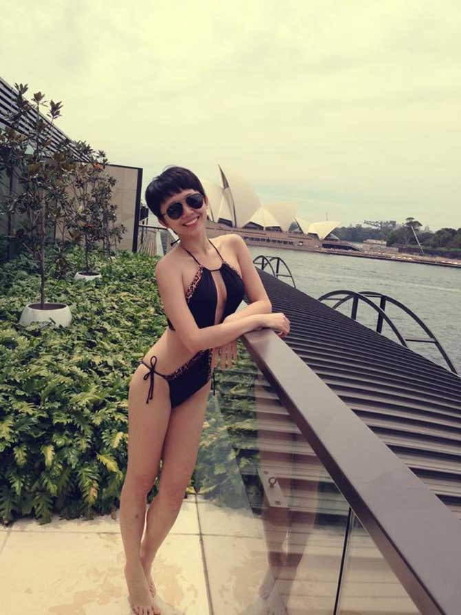 tóc tiên đốt mắt với bikini