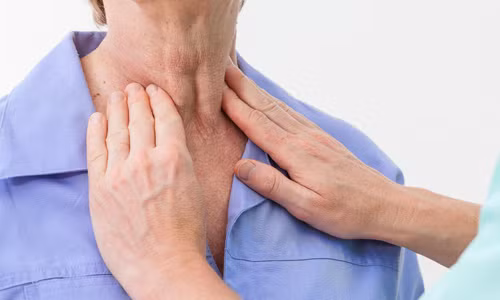 Thực hư chuyện ăn trầu cau gây ung thư vòm họng - Ảnh 1