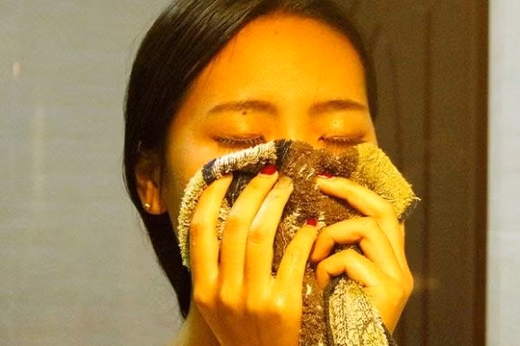 rửa mặt, rửa mặt nước nóng hay nước lạnh, rửa mặt đúng cách, 