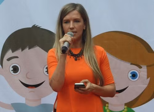 Cô Hanne Torvinen đến từ Trường ĐH Oulu (Phần Lan)