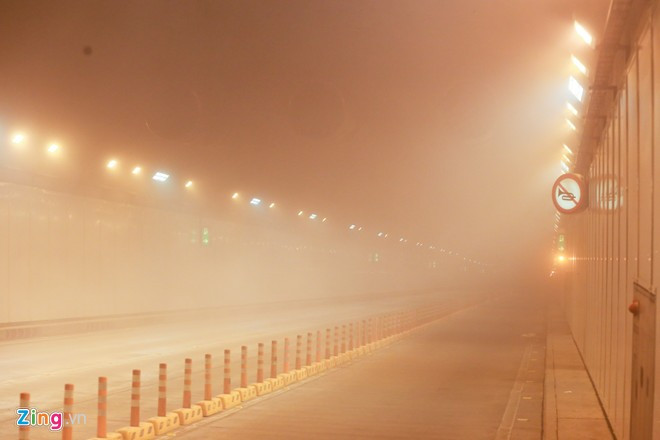 Cứu 60 người, dập lửa trong hầm vượt sông Sài Gòn