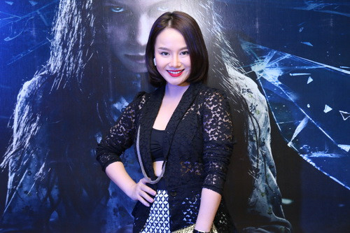 Oanh Yến khoe hình xăm “khủng” gây tranh cãi ảnh 11 Oanh Yến khoe hình xăm