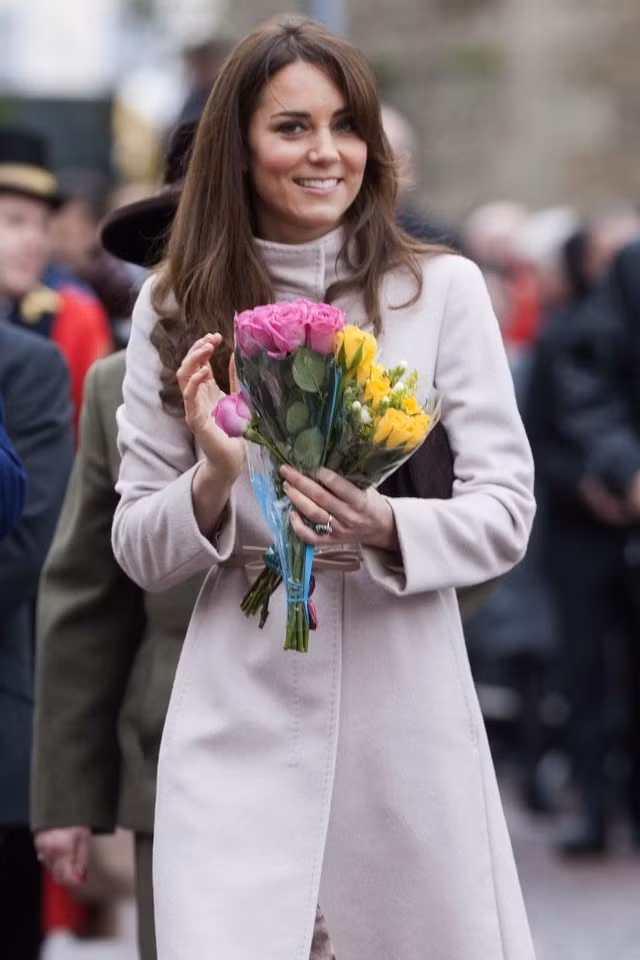 Gu thời trang sang trọng, tinh tế của công nương Anh ảnh 16