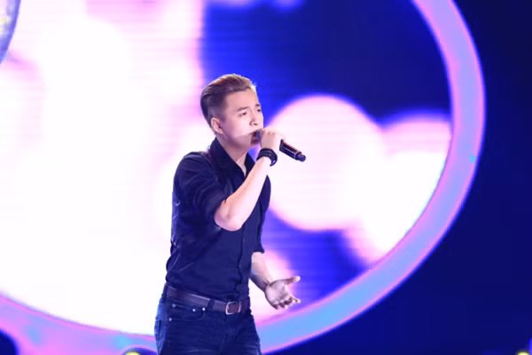 Ngô Kíen Huy làm khách mời trong tập 5. Anh thể hiện ca khúc về người mẹ 