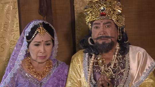 Kim Xuân, Hùng Minh hỗ trợ đắt lực cho dàn diễn viên trẻ tham gia bộ phim.