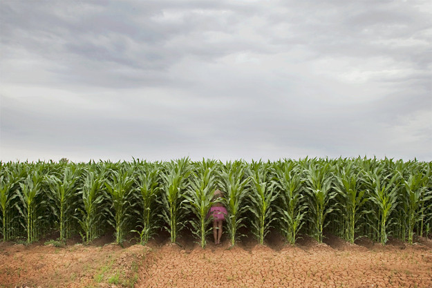 Người chồng mặc váy 
