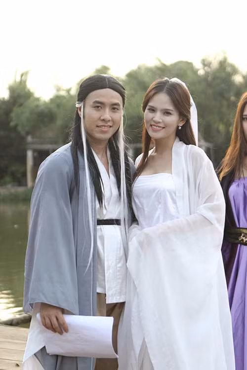 Akira Phan “gây sốc” khi trở lại showbiz - 5