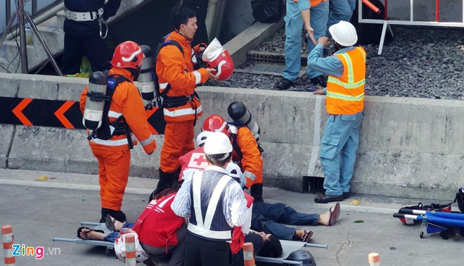 Cứu 60 người, dập lửa trong hầm vượt sông Sài Gòn