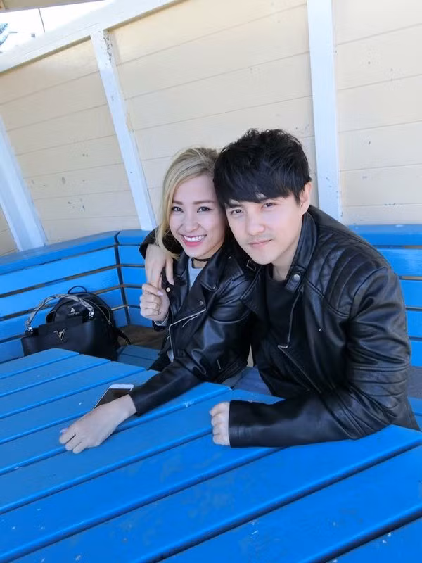 Đông Nhi - Ông Cao Thắng