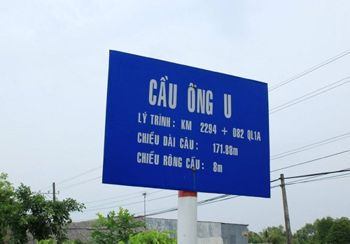 12 cay cau co ten goi doc dao nhat mien Tay-hinh-anh-9
