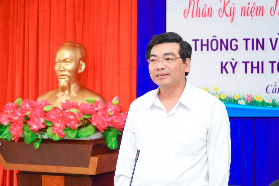 Ông Trần Thanh Bình, Giám đốc Sở GD&ĐT TP Cần Thơ. Ông Trần Thanh Bình, Giám đốc Sở GD&ĐT TP Cần Thơ.