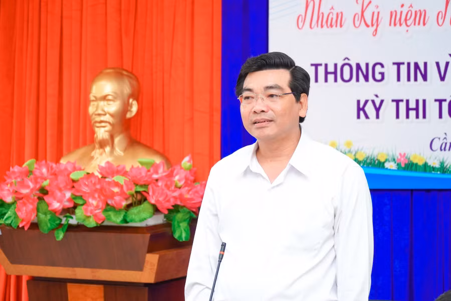 Ông Trần Thanh Bình, Giám đốc Sở GD&amp;ĐT TP Cần Thơ.