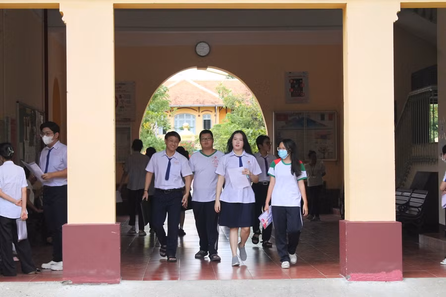 Thí sinh Cần Thơ trong kỳ thi tốt nghiệp THPT 2024. Ảnh: Q. Ngữ.