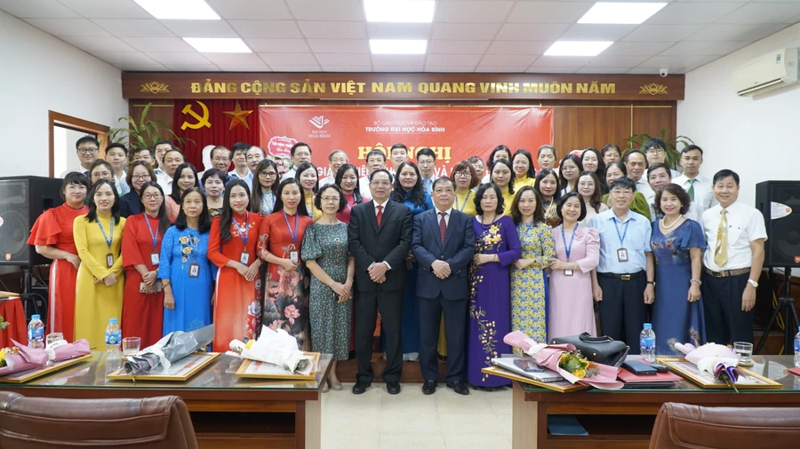 Trường Đại học Hòa Bình “địa chỉ đỏ” đào tạo nguồn nhân lực chất lượng cao.