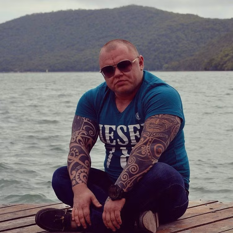 Người phụ nữ bị yêu cầu chứng minh giới tính vì ngoại hình khó tin ảnh 1