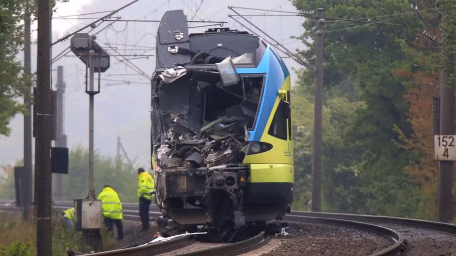 tàu hỏa, tai nạn, xe kéo, nông thôn, Đức, đường sắt