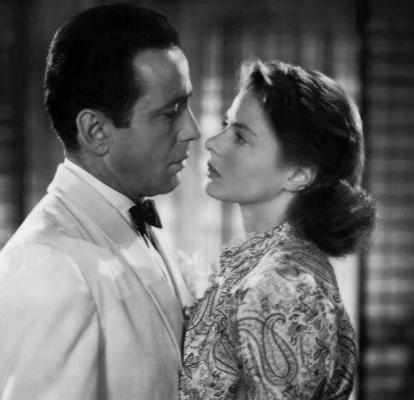 Những cảnh lãng mạn mang tính biểu tượng không giống với thực tế mối quan hệ giữa hai ngôi sao. Ảnh: ITN.