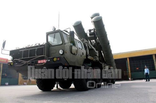 S-300-"Mũi tên thần" canh trời Tổ quốc