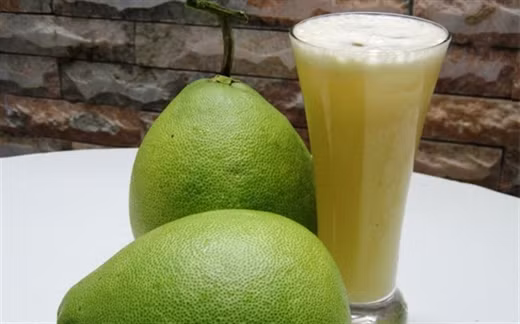 Thuc uong rau qua thanh loc co the ban nen su dung hang ngay