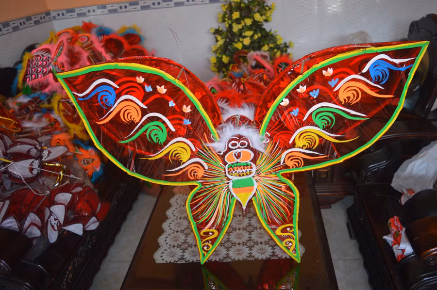 Giữ hồn nghề làm lồng đèn Trung thu truyền thống