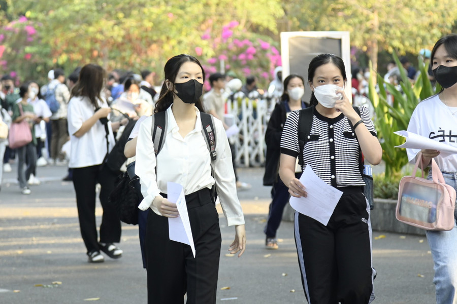 Thí sinh dự thi đánh giá năng lực đợt 1 do Đại học Quốc gia TPHCM tổ chức, tháng 3/2024. Ảnh: Mạnh Tùng Thí sinh dự thi đánh giá năng lực đợt 1 do Đại học Quốc gia TPHCM tổ chức, tháng 3/2024. Ảnh: Mạnh Tùng