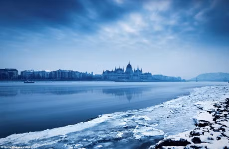 Mua dong o nhung diem du lich noi tieng - Anh 12