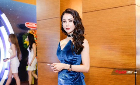 Đẹp đôi thế này, khi nào Vĩnh Thụy - Hoàng Thùy Linh mới chịu công khai đây? - Ảnh 6 Dep doi the nay, khi nao Vinh Thuy - Hoang Thuy Linh moi chiu cong khai day? - Anh 6