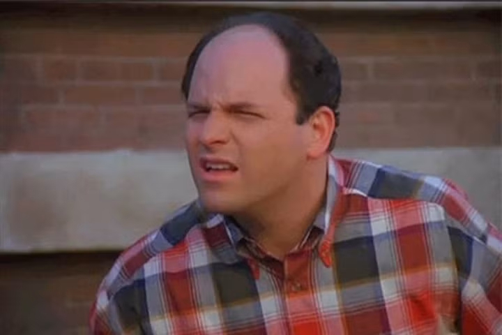 15 nỗi khổ chỉ những người đeo kính cận mới hiểu nổi