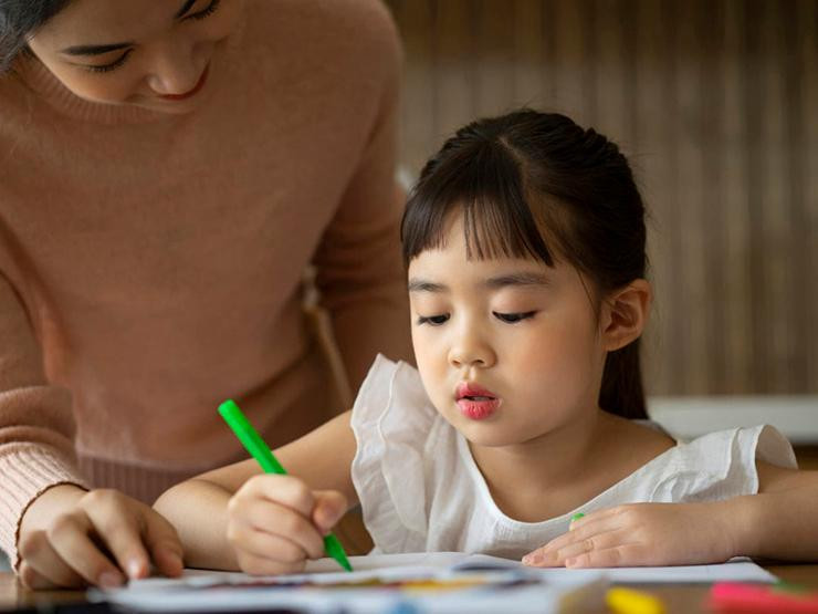 Việc tập cho trẻ ý thức tự giác tuy đơn giản, nhưng không dễ. Ảnh minh họa. Việc tập cho trẻ ý thức tự giác tuy đơn giản, nhưng không dễ. Ảnh minh họa.