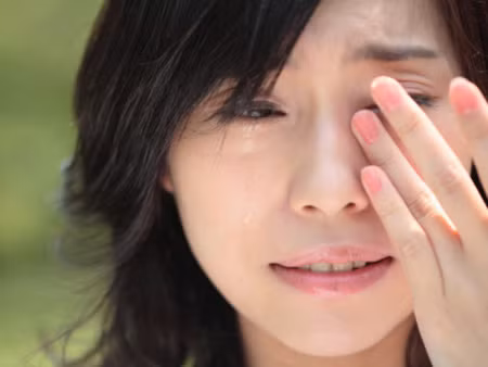 Chết lặng với chuyến công tác trong bệnh viện của chồng - Ảnh 1