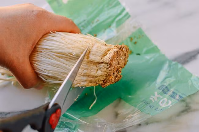 Nấm trộn mỡ hành, thử sẽ mê ngay! ảnh 2