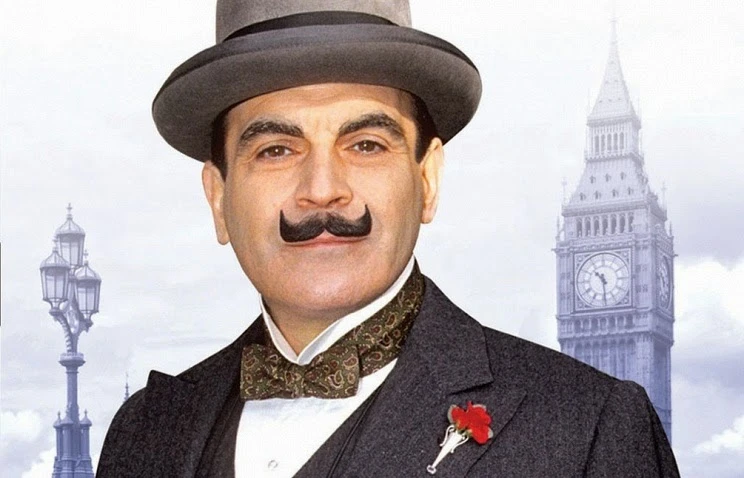 David Suchet trong vai thám tử Hercule Poirot.