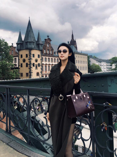 Cuộc sống sướng như tiên bên chồng đại gia của hotgirl Huyền Baby - Ảnh 3 Cuoc song suong nhu tien ben chong dai gia cua hotgirl Huyen Baby - Anh 3