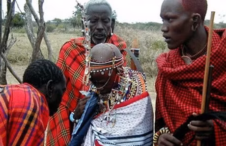 La doi tuc le cuoi hoi: Tu cuoi cay chuoi toi cuoi… cho cung (P.1) - Anh 3