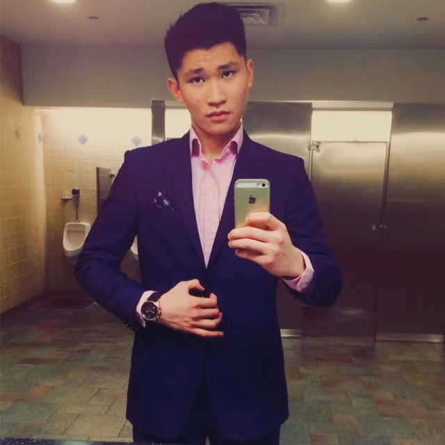 Chân dung thiếu gia 18 tuổi Hà thành sở hữu xế khủng 7 tỉ đồng ảnh 2