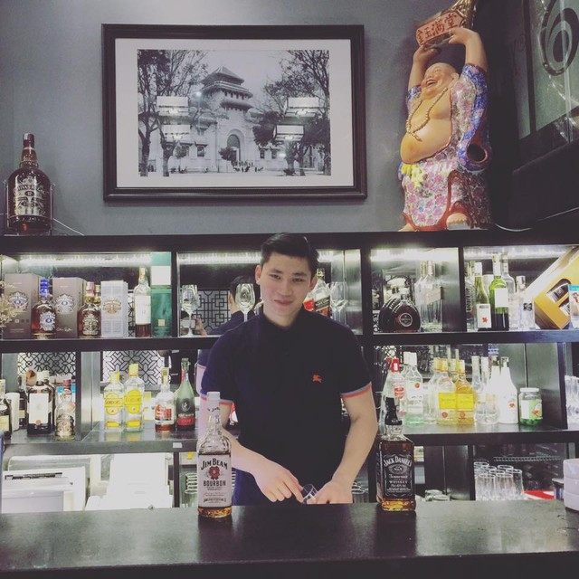 Chân dung thiếu gia 18 tuổi Hà thành sở hữu xế khủng 7 tỉ đồng ảnh 3 Chân dung thiếu gia 18 tuổi Hà thành sở hữu xế khủng 7 tỉ đồng ảnh 3
