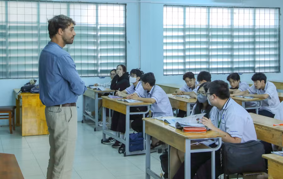 Tiết học của học sinh hệ 9+ Trường Cao đẳng quốc tế TPHCM. Ảnh: NTCC.