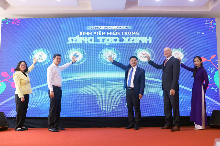 Phát động cuộc thi “Tuổi trẻ miền Trung sáng tạo xanh 2024”. Phát động cuộc thi “Tuổi trẻ miền Trung sáng tạo xanh 2024”.