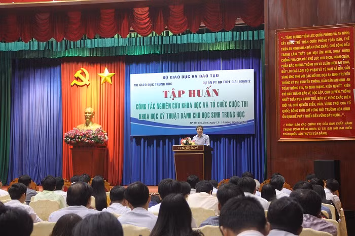 Buổi tập huấn diễn ra trong hai ngày 13 và 14/10