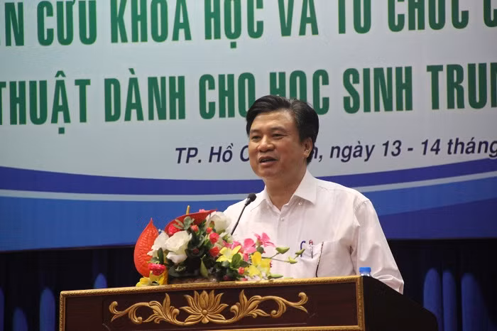 Thứ trưởng Nguyễn Hữu Độ phát biểu khai mạc chương trình tập huấn