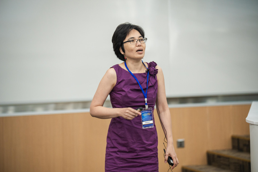 GS Thanh H. (Helen) Nguyen – Giảng viên xuất sắc Khoa Kỹ thuật môi trường, Trường Kỹ thuật Grainger, UIUC - Chủ nhiệm dự án nghiên cứu về kiểm soát Covid-19 và những mầm bệnh khác thông qua giám sát dịch tễ nước thải. GS Thanh H. (Helen) Nguyen – Giảng viên xuất sắc Khoa Kỹ thuật môi trường, Trường Kỹ thuật Grainger, UIUC - Chủ nhiệm dự án nghiên cứu về kiểm soát Covid-19 và những mầm bệnh khác thông qua giám sát dịch tễ nước thải.